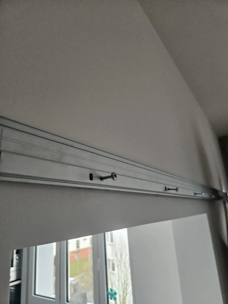 Staré šrouby musely pryč